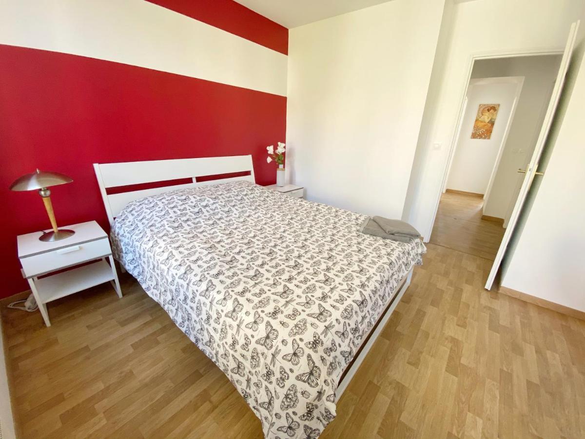 22 Chic & Cosy Grand Appart 92M2 Parking Gratuit Hypercentre Netflix Saint-Etienne  Buitenkant foto